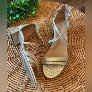 New Naturalizer Weave Crisscross Sandals in Metallic Gold